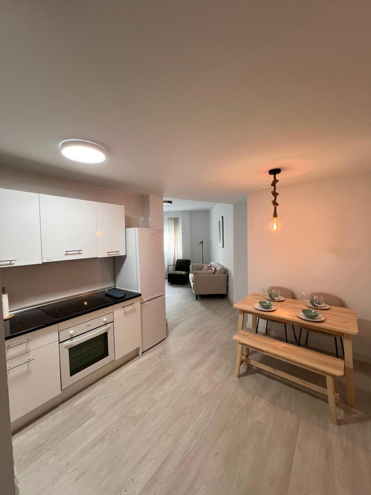 Amazing Apartment City Center - Optional Parking Malaga Luaran gambar