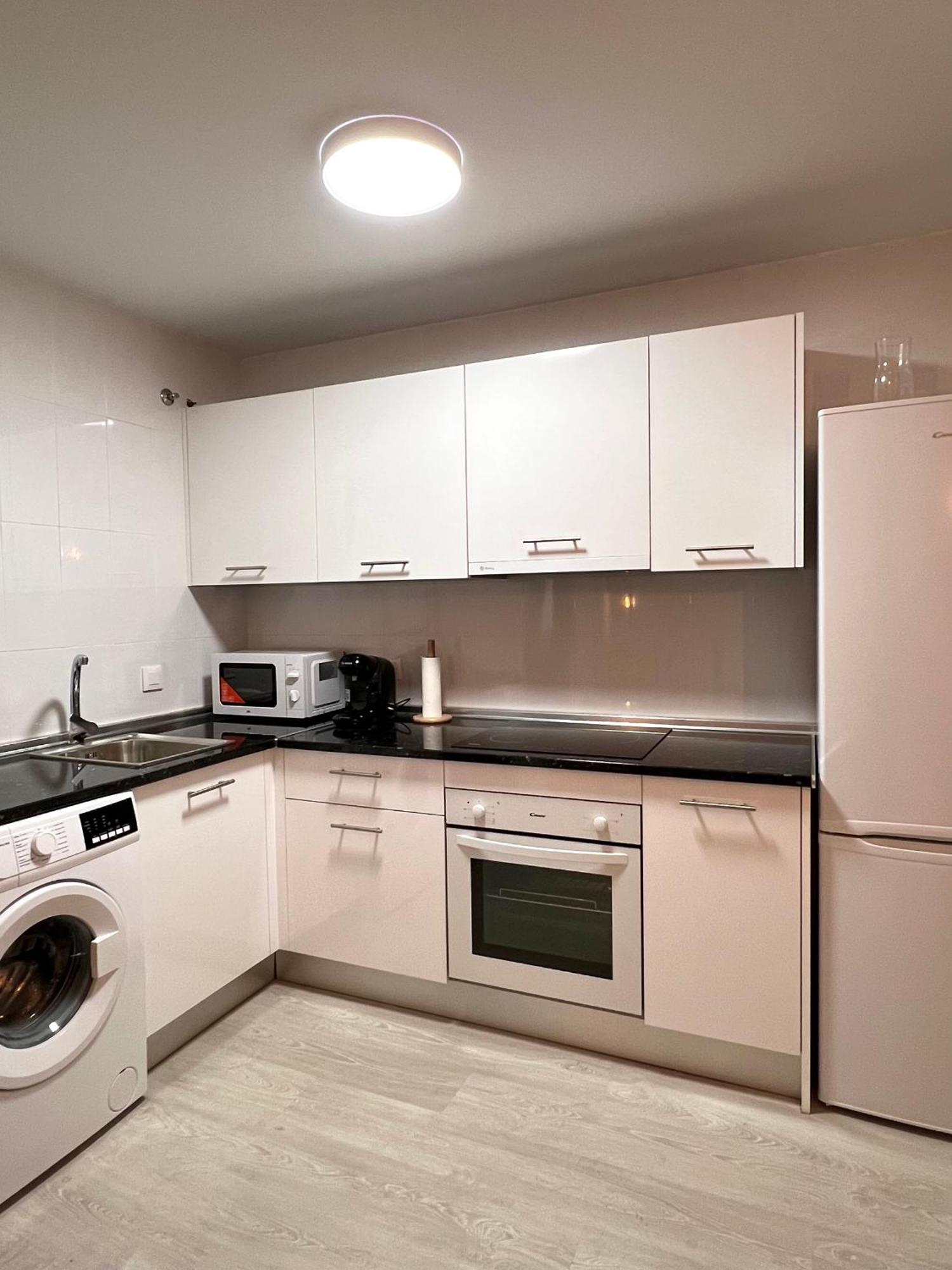 Amazing Apartment City Center - Optional Parking Malaga Luaran gambar