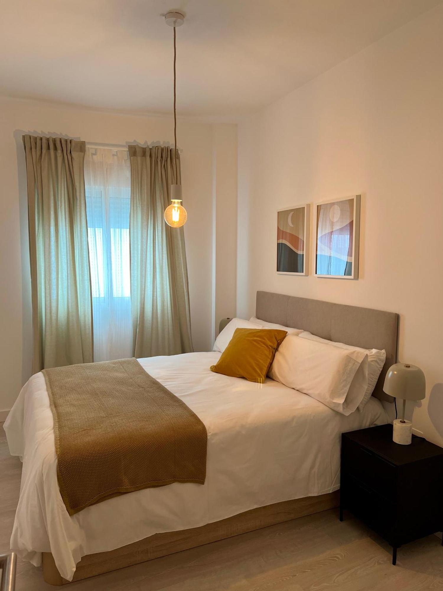 Amazing Apartment City Center - Optional Parking Malaga Luaran gambar